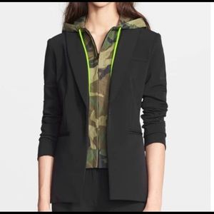 New VERONICA BEARD Camo Nylon Hoodie Dickey